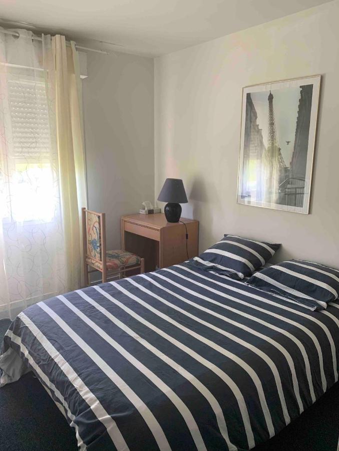 Chambre Proche De La Defense Lejlighed Courbevoie Eksteriør billede